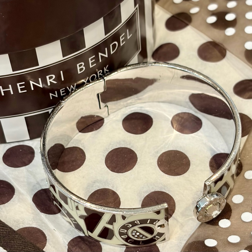 HENRI BENDEL Cream and Brown Enamel Logo Bangle Cuff w/Gold Accents & Crystals - Picture 13 of 16